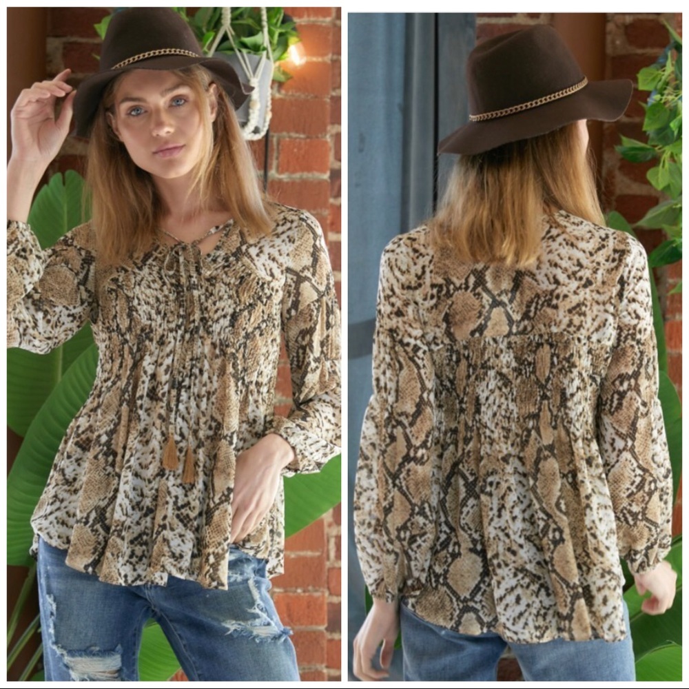 Wild Snake Python Blouse - Picture 3 of 9